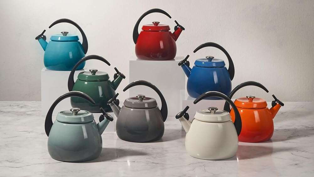 Le Creuset Enamel on Steel Cloche Kettle, 2.2 qt., Oyster - Image 5
