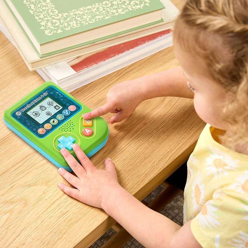 LeapFrog Preschool Game and Go Handheld Video Game Toy, Green - Image 2